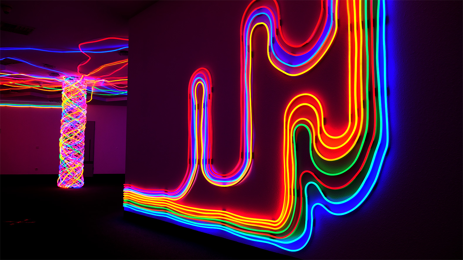 Data to Light by Florian Mehnert
