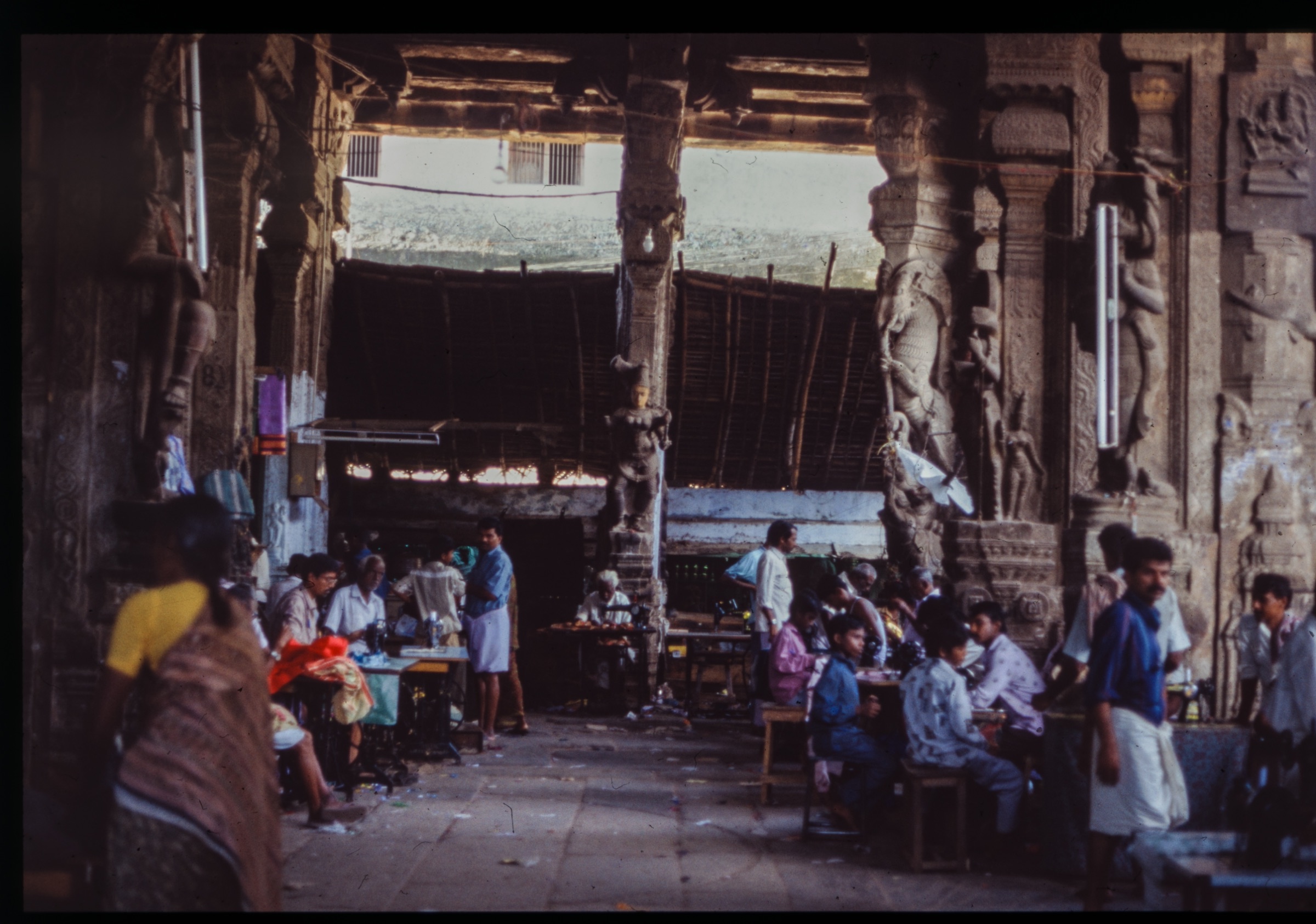 Florian Mehnert, Photography India, Social Systems