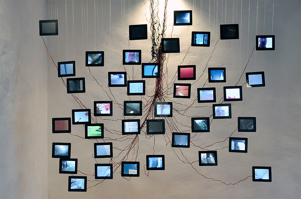 Florian Mehnert, Humantracks installation view